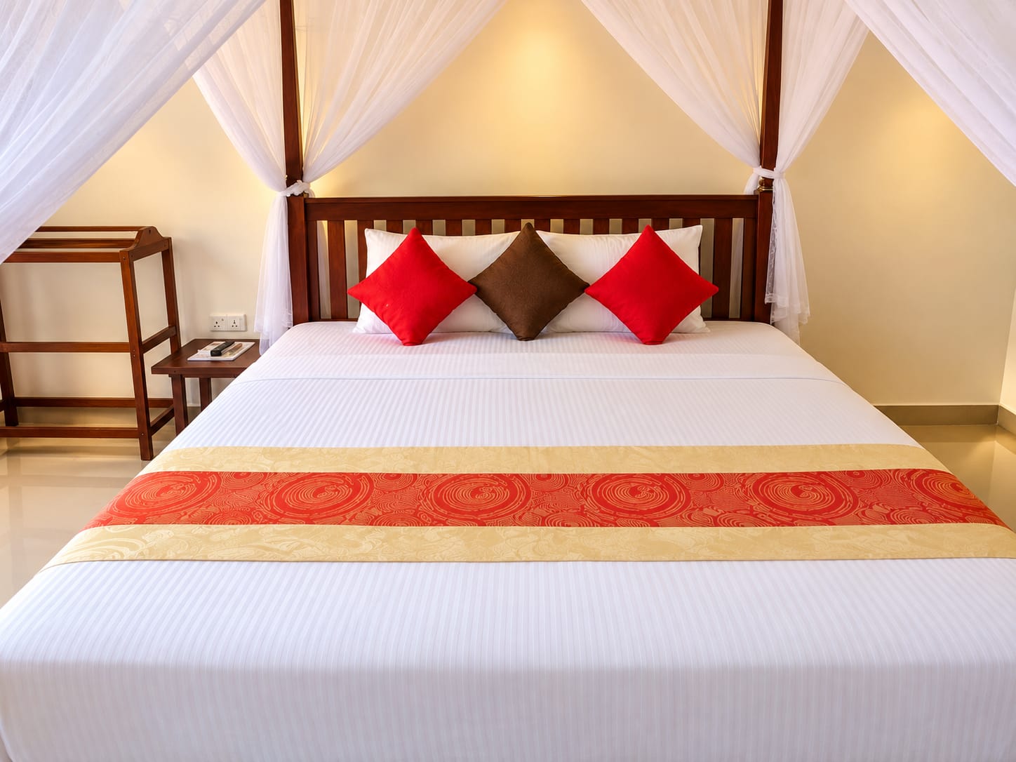 Hotel Corona Hikkaduwa